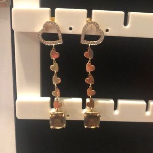 14kt yellow gold ,Diamond and quartz drop earrings